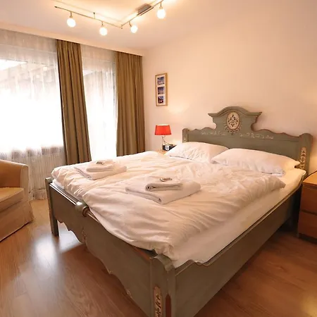 Haus Armina - Edward Apartment