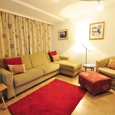 Haus Armina - Edward Apartment *